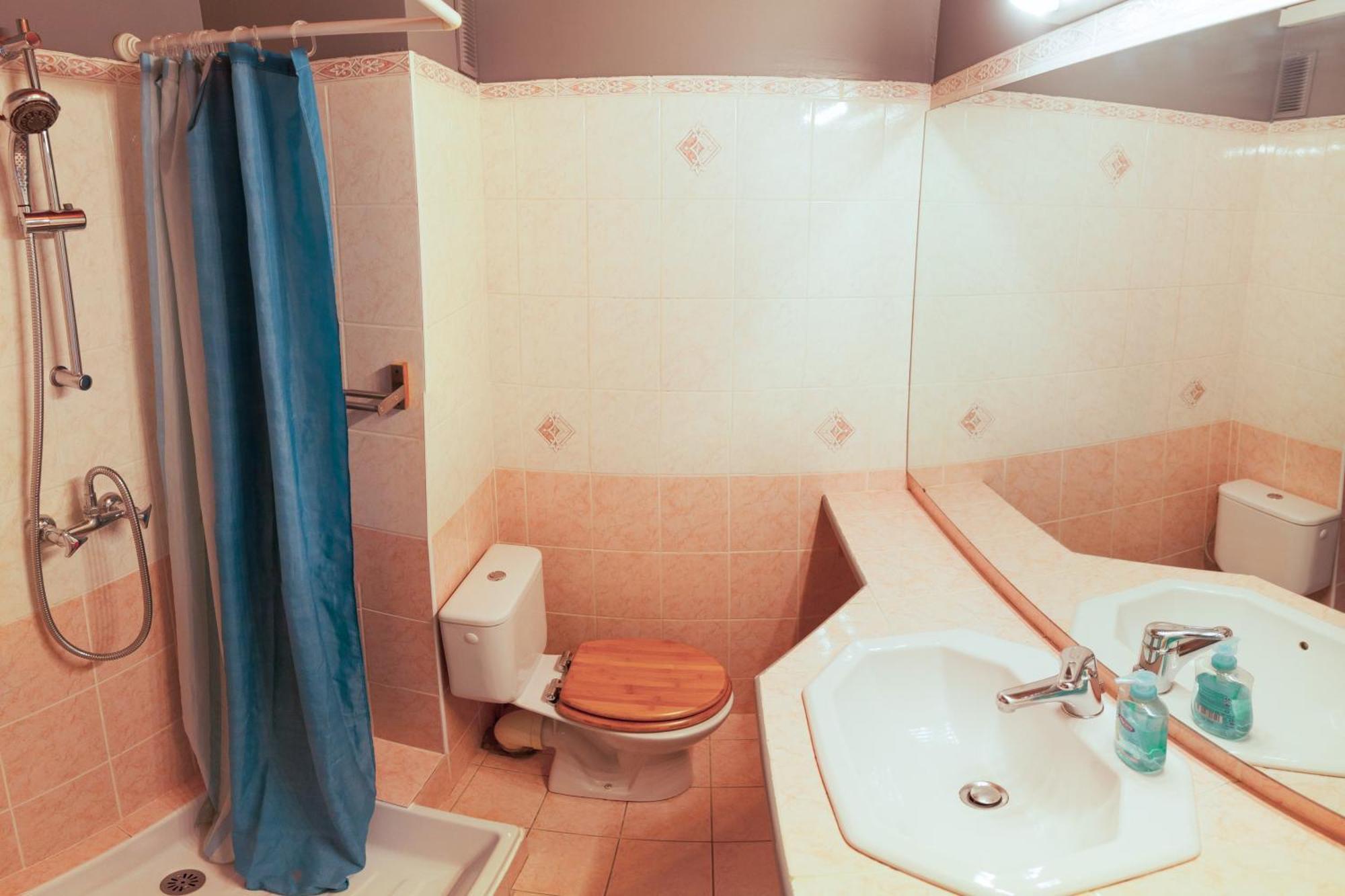 Le T2 Douillet D'Uriage - Residence Le Louvre - Cure Thermale Uriage- Proche Chamrousse - Jusqu'A 3 Personnes - Region Agreable En Toute Saison Vaulnaveys-le-Haut Buitenkant foto